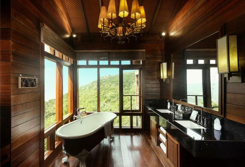 בית מלון כפרי Yalong Bay Earthly Paradise Birds Nest Resort (mountain Villas)