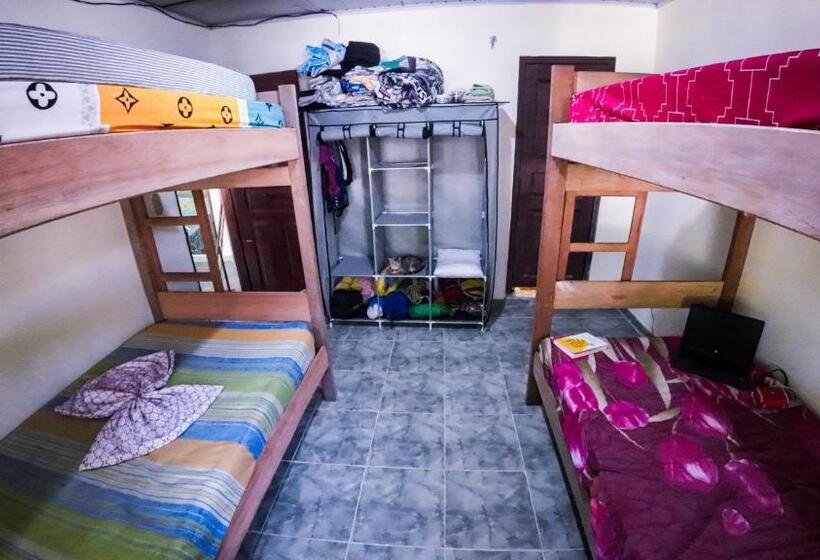 پانسیون Capibara Guest House