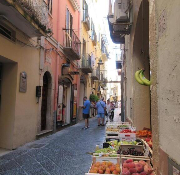 Brezza Di Mare Gaeta B&b