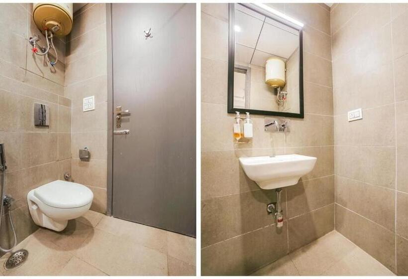 בית מלון כפרי Admire Inn Atta Market, Noida Sector 18