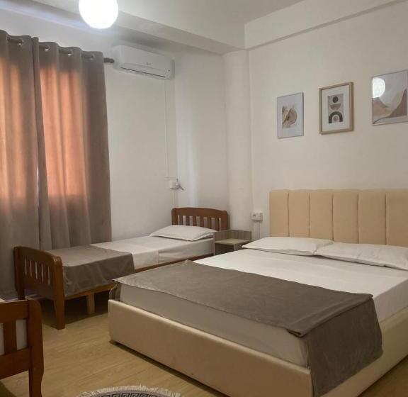 膳宿费 Vila M Vera Rooms With Kitchen And Apartments
