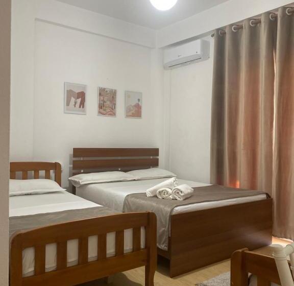 膳宿费 Vila M Vera Rooms With Kitchen And Apartments