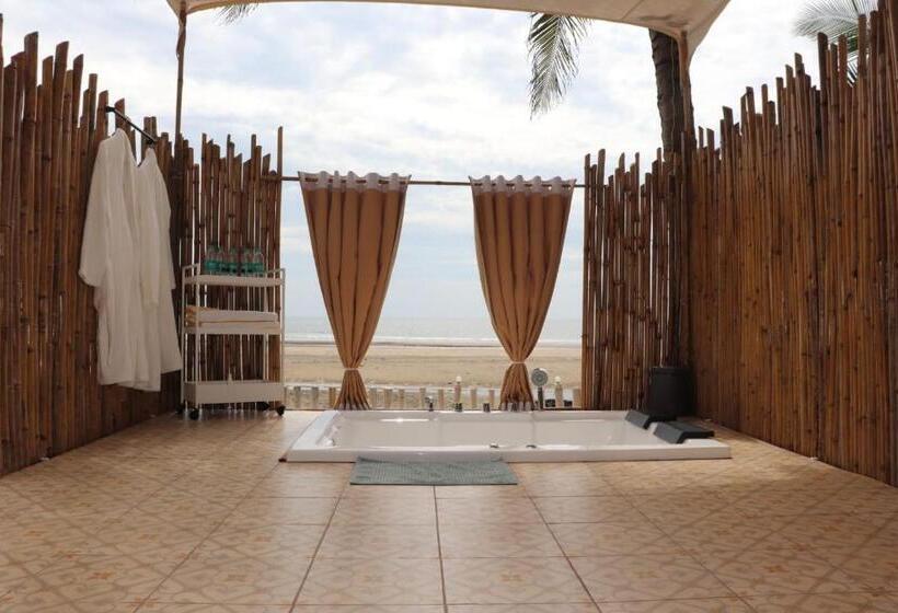 Buena Vida Beach Resort