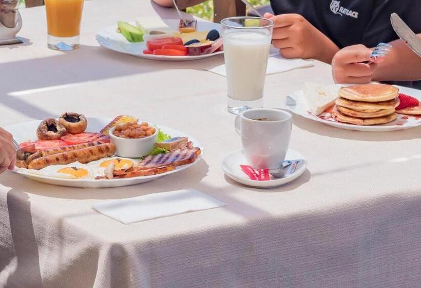 هتل Arena Apart Complex