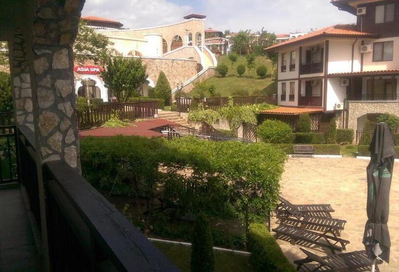 هتل Arena Apart Complex