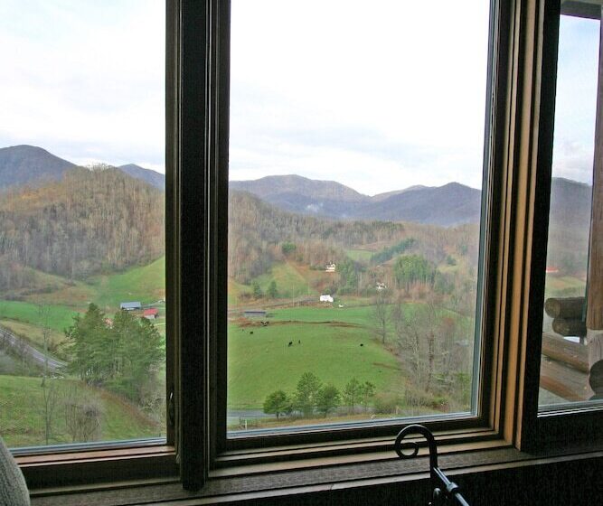 צימר Wildberry Lodge