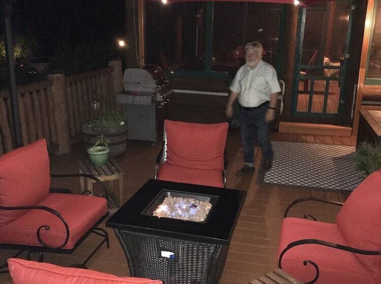 צימר Wildberry Lodge