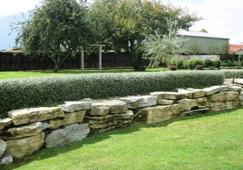 Fatowl Motel, Bar & Eatery