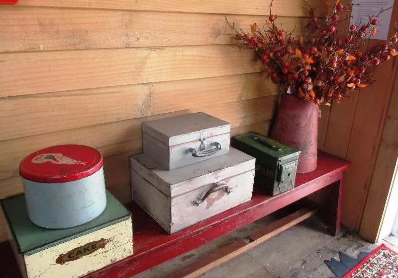 Fatowl Motel, Bar & Eatery