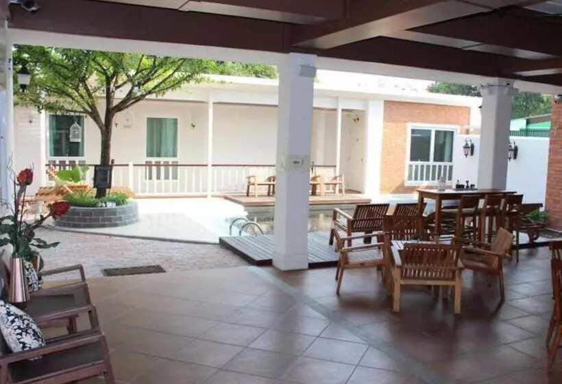 בית מלון כפרי Baan Pimpisa