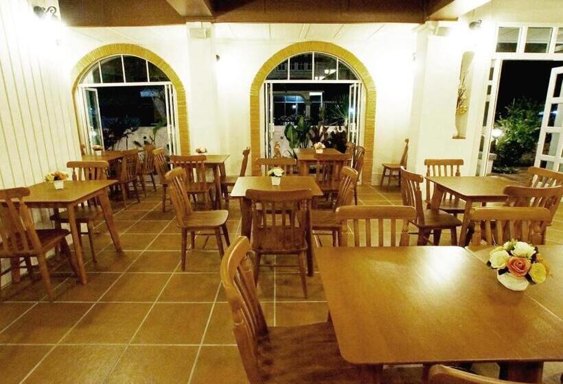 בית מלון כפרי Baan Pimpisa