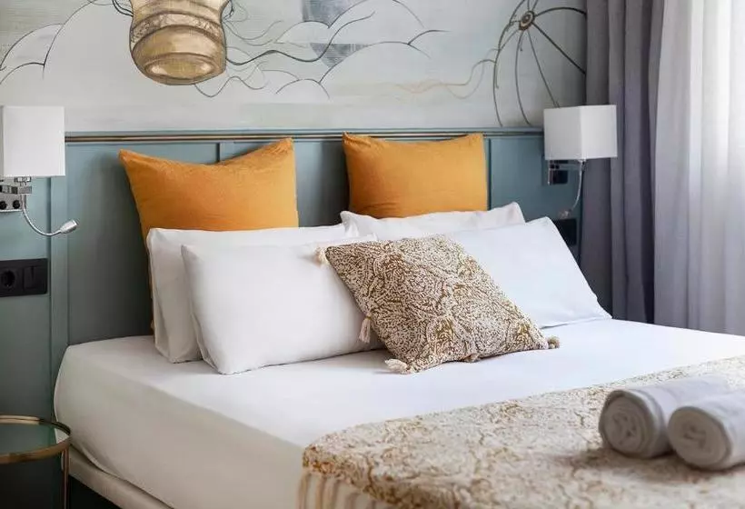 ホテル Casa Rainbow Sitges