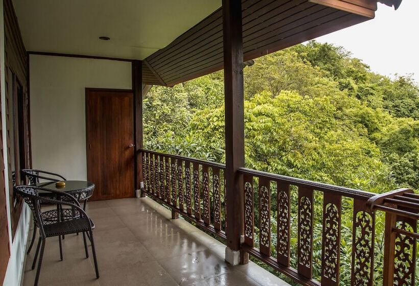 Hotel Haad Yao Over Bay Resort