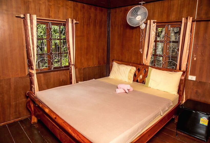 Hotel Haad Yao Over Bay Resort