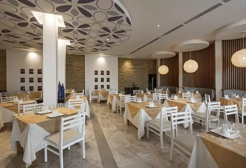 Iberostar Playa Pilar Resort