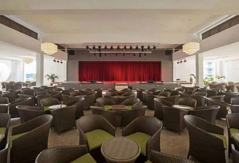 Iberostar Playa Pilar Resort