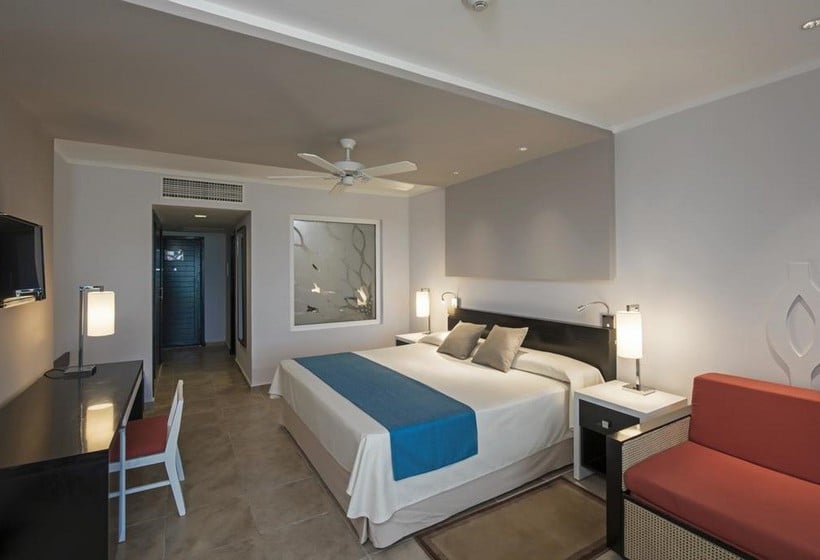 Iberostar Playa Pilar Resort