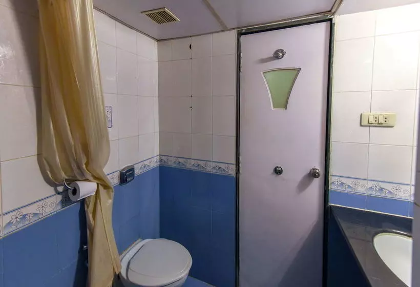 ホテル Oyo Rooms Abids