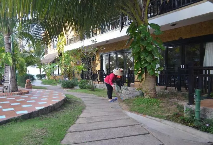 هتل Rang Garden Beach Side