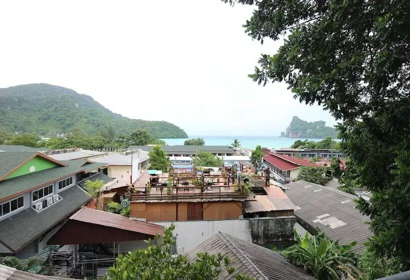 Hotel Tara Inn At The Rock