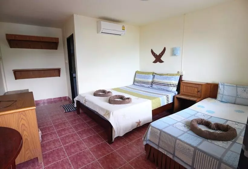 Hotel Tara Inn At The Rock