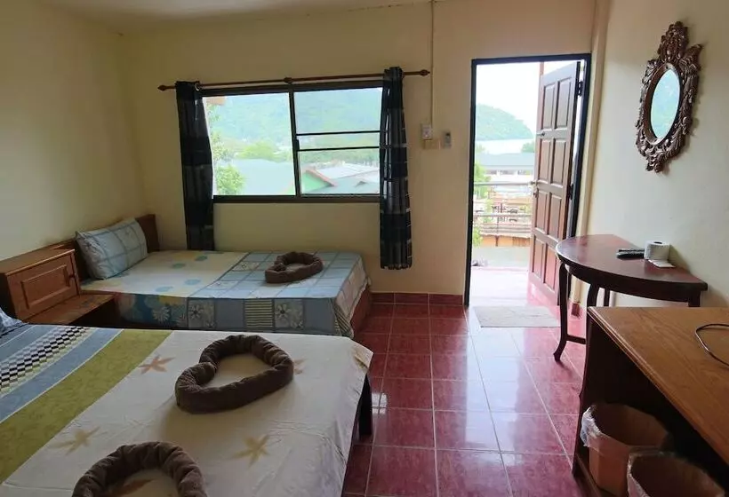 Hotel Tara Inn At The Rock