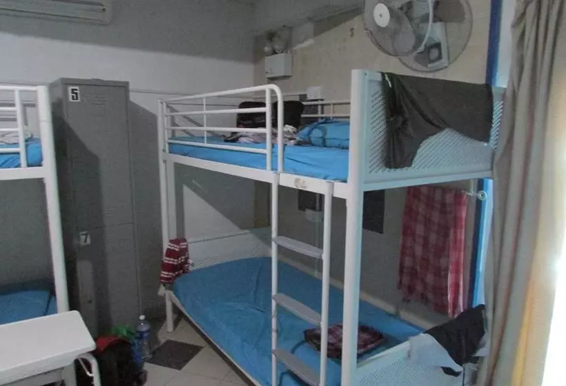 Mks Backpackers Hostel  Cuff Road