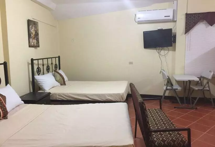 پانسیون La Mamre Guest House