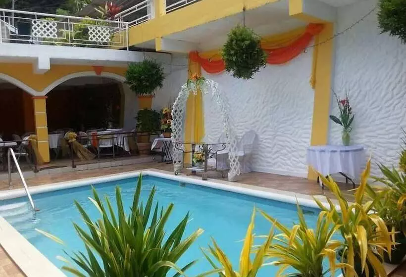 پانسیون La Mamre Guest House