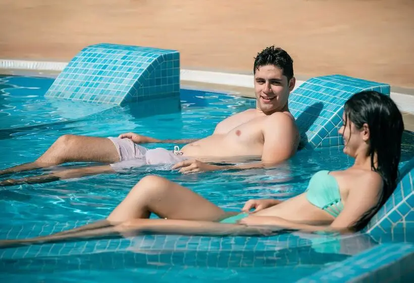 استراحتگاه Iberostar Origin Playa Pilar