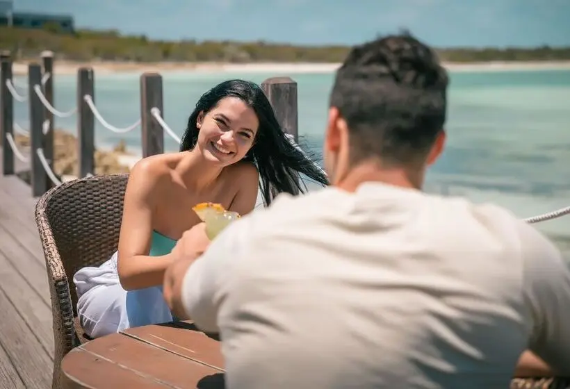 استراحتگاه Iberostar Origin Playa Pilar