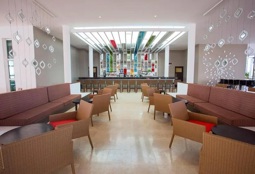 استراحتگاه Iberostar Origin Playa Pilar