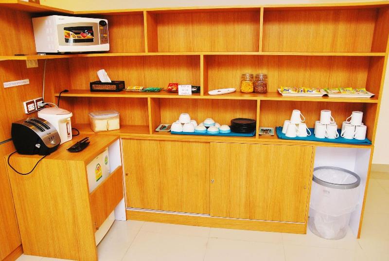 Riski Residence Ngamwongwan