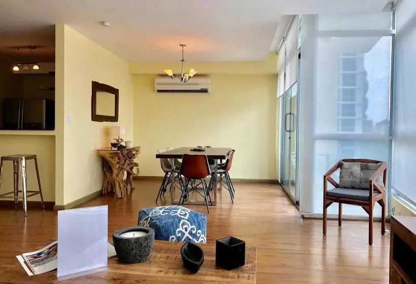 Vip Apartment Avenida Balboa