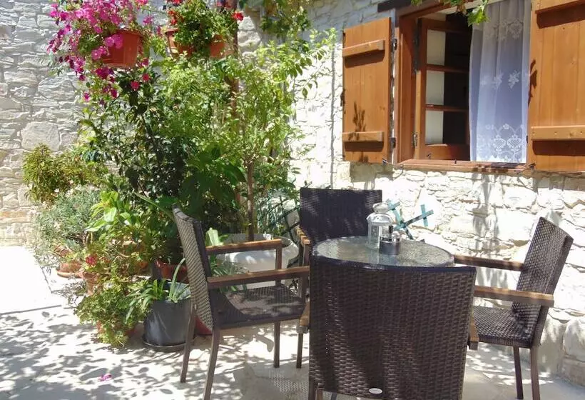 Charalambos Holiday Cottage