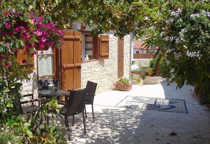 Charalambos Holiday Cottage