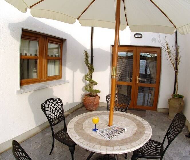 호텔 Avlon House Bed And Breakfast