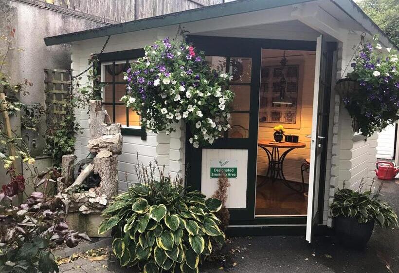 호텔 Avlon House Bed And Breakfast