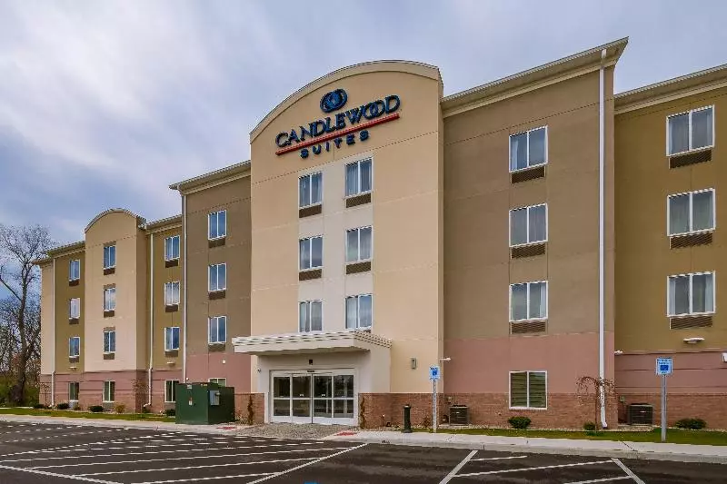 ホテル Candlewood Suites Mishawaka, An Ihg
