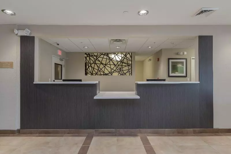 ホテル Candlewood Suites Mishawaka, An Ihg