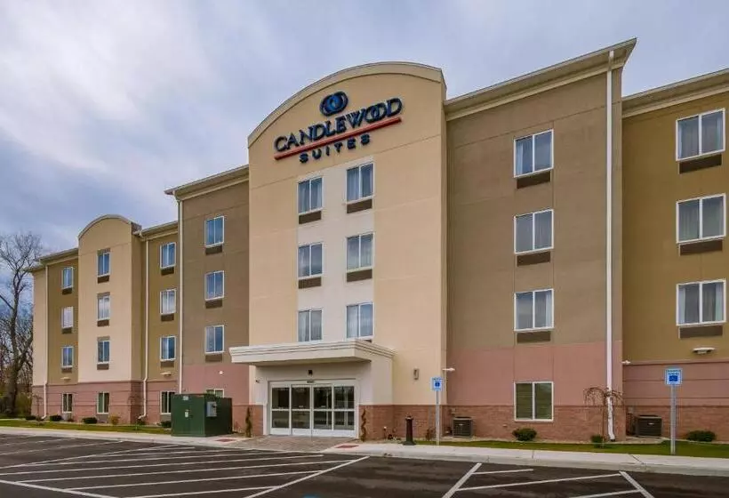 ホテル Candlewood Suites Mishawaka, An Ihg