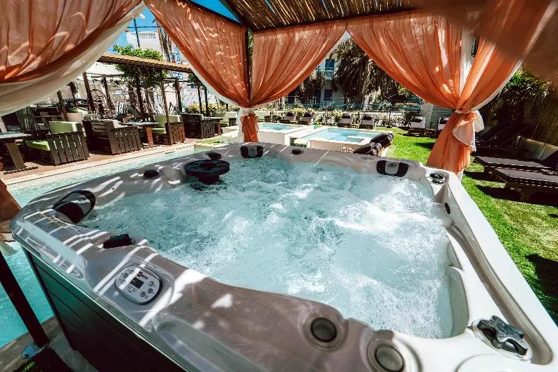 Despina Aparthotel By Philoxenia Hotel & Spa