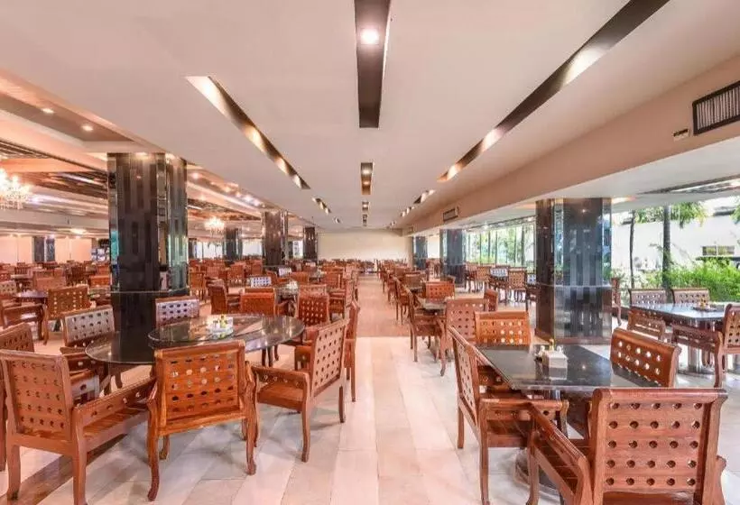 هتل Ease Jomtien Pattaya