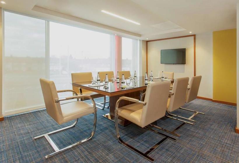 فندق Hyatt Place West London Hayes