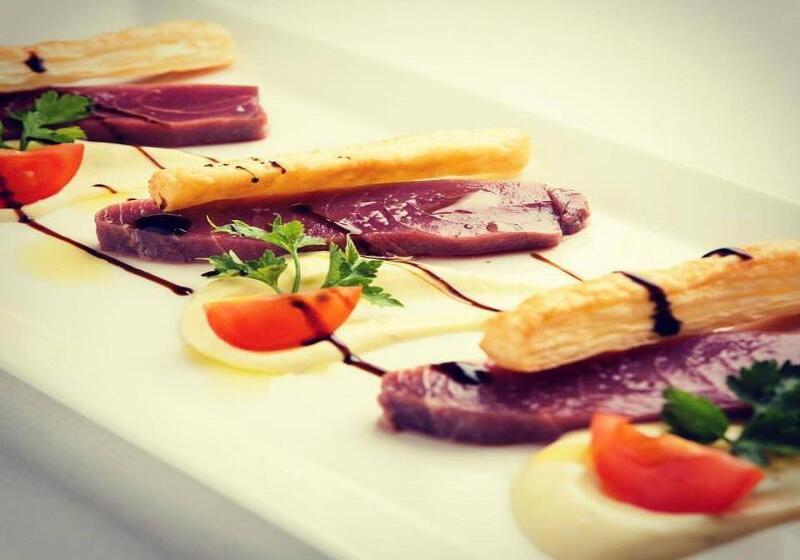 Отель Orka Apartments