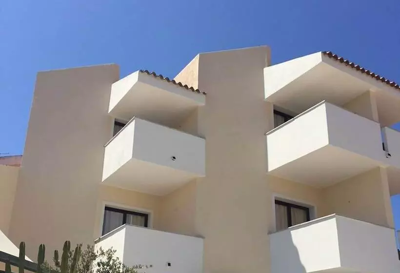 ホテル Palau City