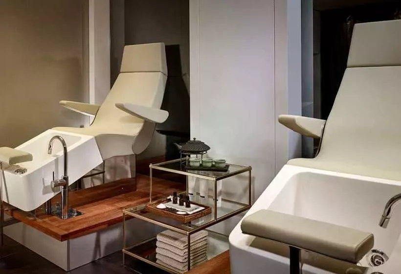 Hotelli Park Plaza London Waterloo