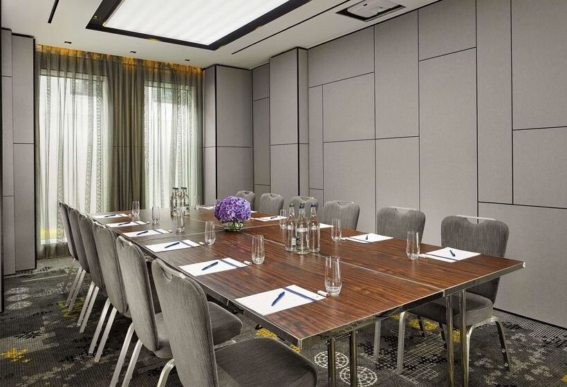 فندق Park Plaza London Waterloo