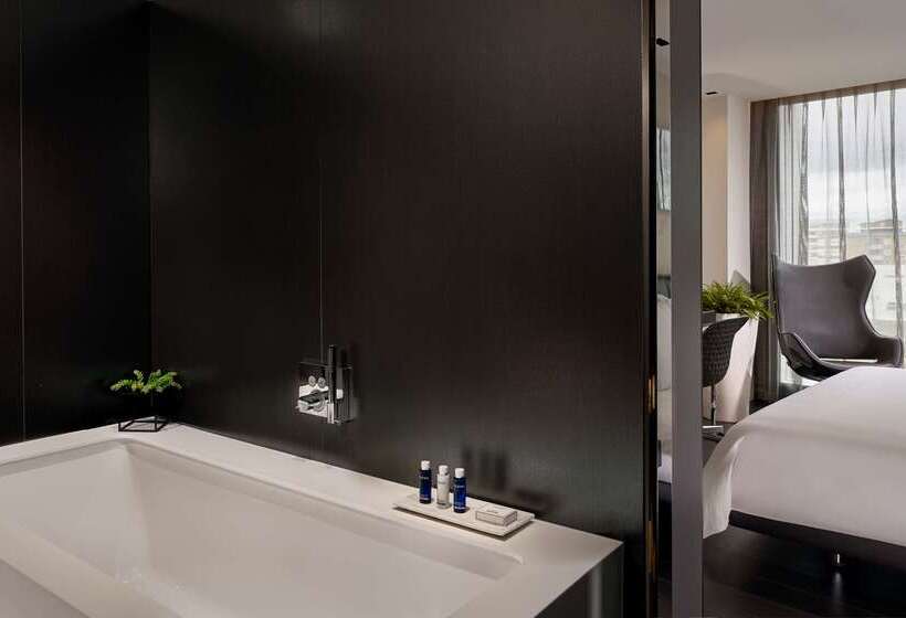 فندق Park Plaza London Waterloo