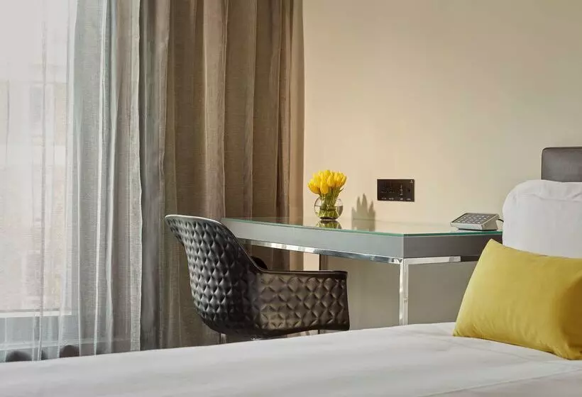 Hotelli Park Plaza London Waterloo